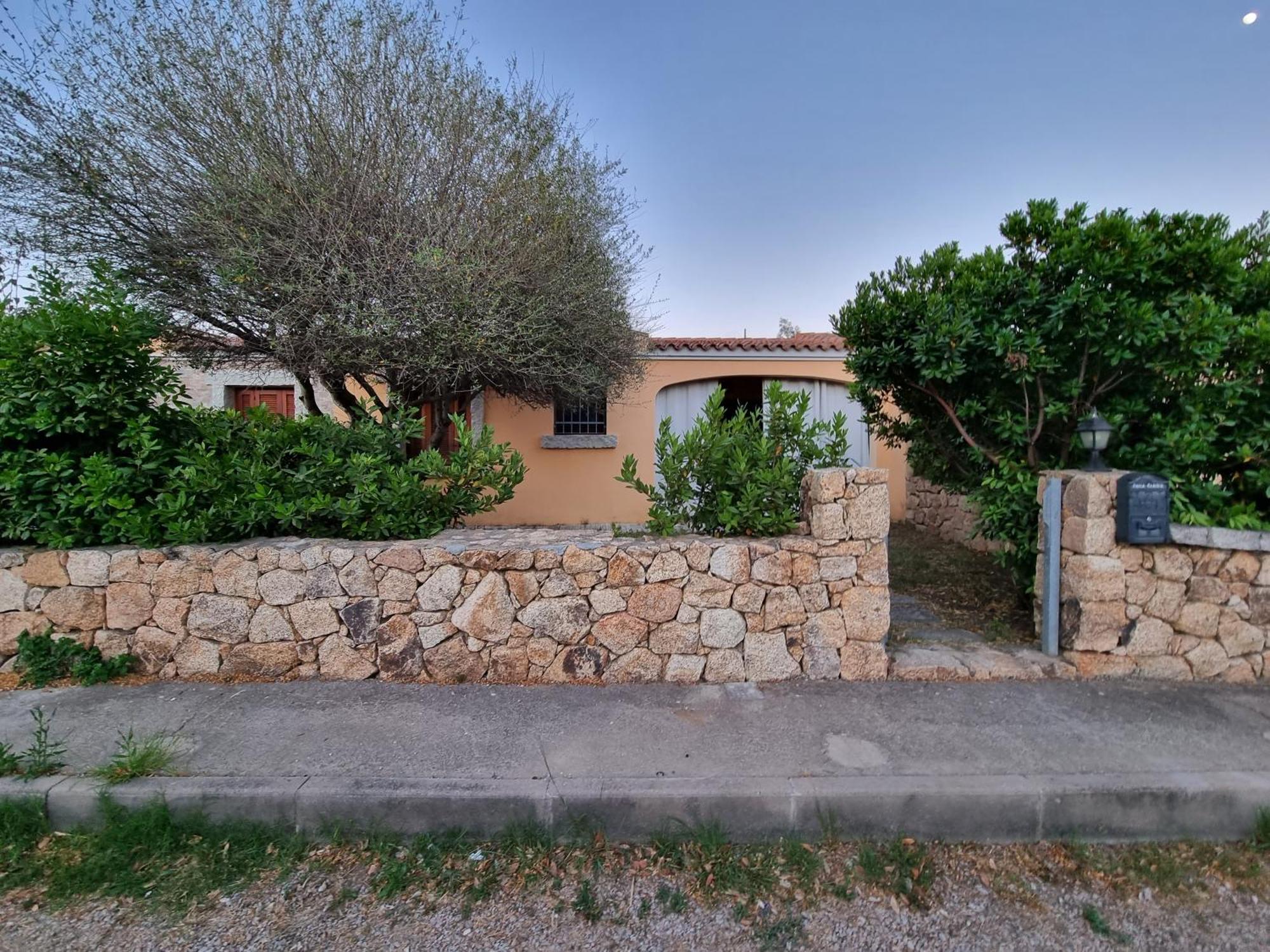 סאן תאודורו Villa Angedras מראה חיצוני תמונה